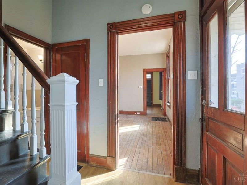 4719 Hamilton Avenue, Cincinnati, OH 45223 Photo 4