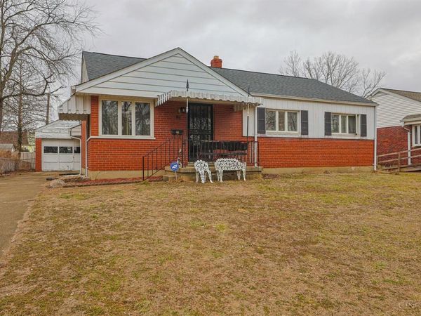 46 Lexington Drive, Hamilton, OH 45013