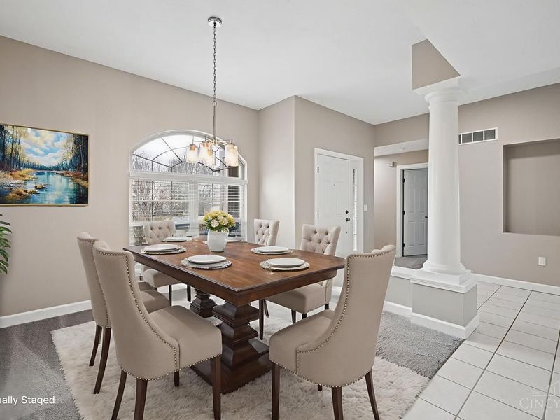 3653 Legend Oaks Drive, Amelia, OH 45102 Photo 3