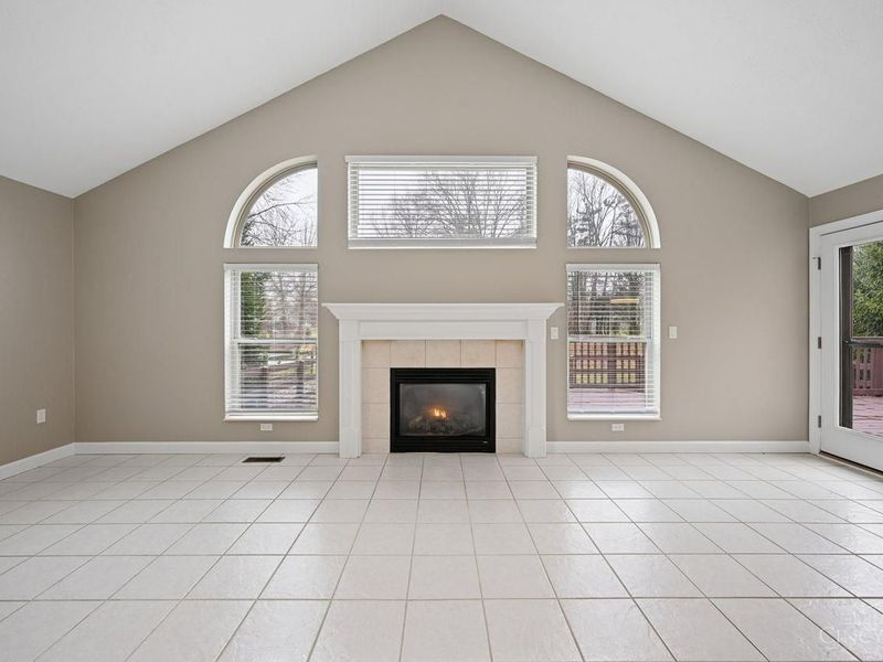 3653 Legend Oaks Drive, Amelia, OH 45102 Photo 7