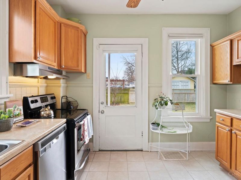 2557 Shanmoor Avenue, Norwood, OH 45212 Photo 16