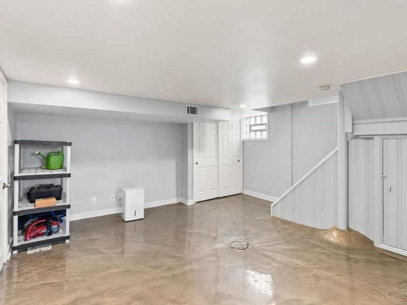 2557 Shanmoor Avenue, Norwood, OH 45212 Photo 37