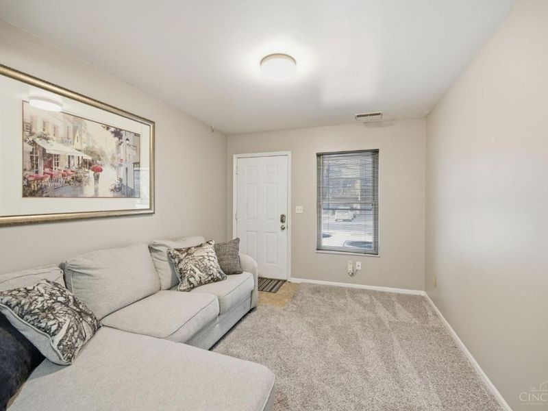 416 Old Court Street, Cincinnati, OH 45203 Photo 26