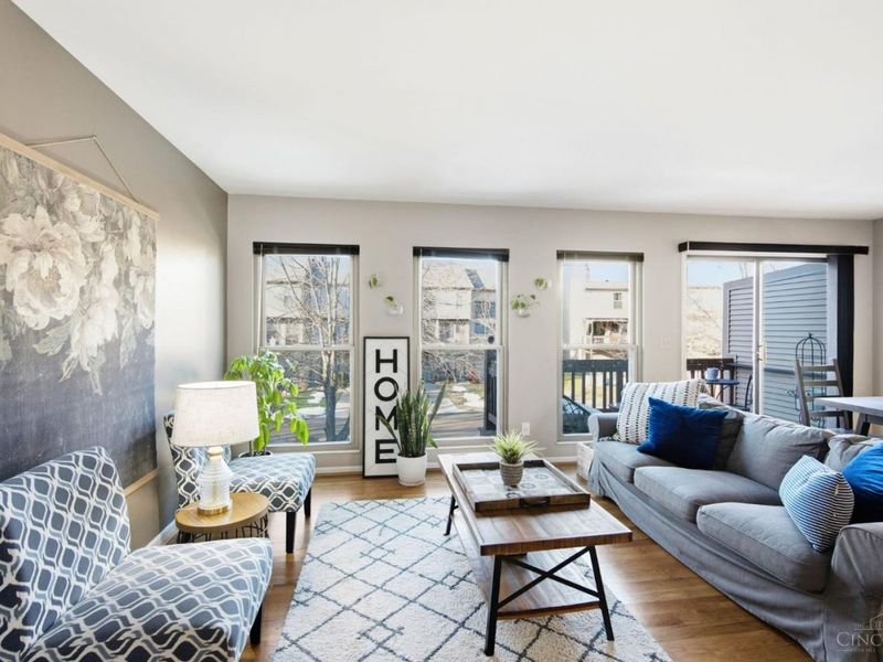 416 Old Court Street, Cincinnati, OH 45203 Photo 3