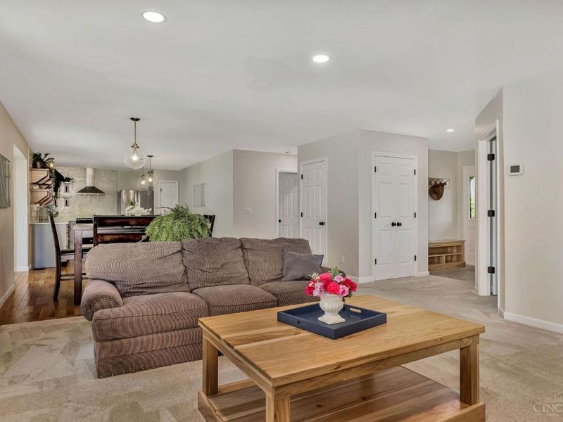 540 Aston View Lane, Cleves, OH 45002 Photo 6