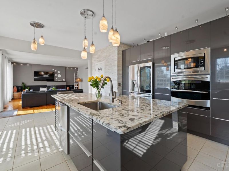 4250 English Oaks Court, Batavia, OH 45103 Photo 14