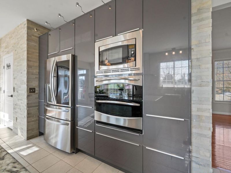 4250 English Oaks Court, Batavia, OH 45103 Photo 18