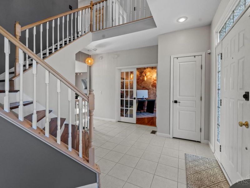 4250 English Oaks Court, Batavia, OH 45103 Photo 5