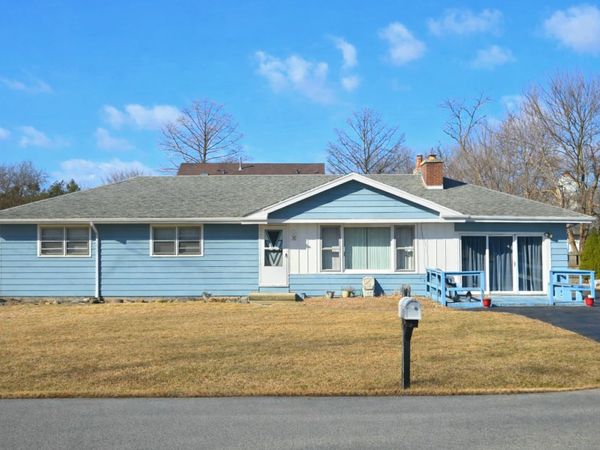 10620 S 86th Avenue, Palos Hills, IL 60465