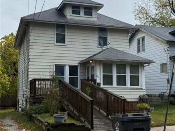 68 Kimball Street, Pontiac, MI 48342
