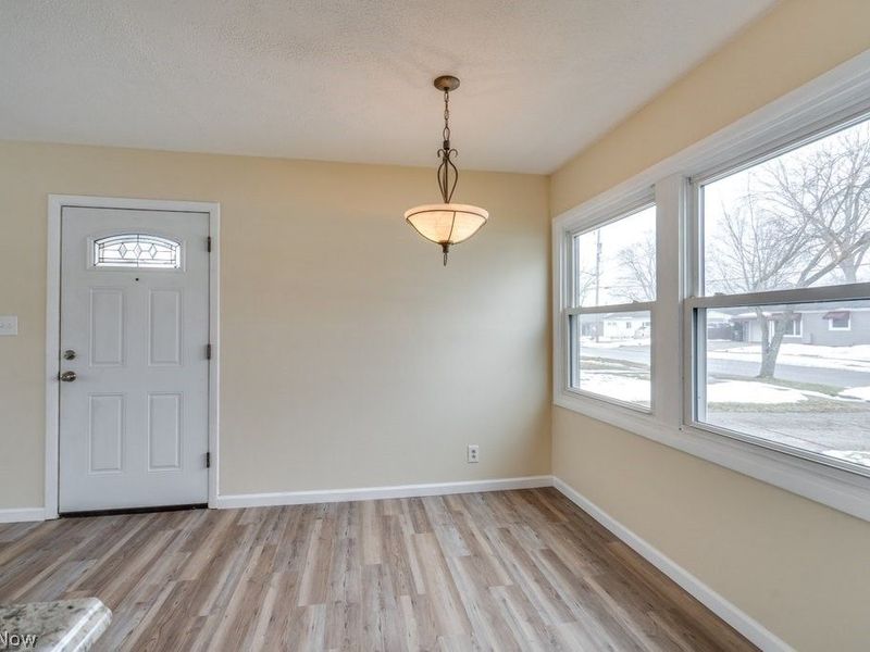 1203 Sarlson Avenue, Akron, OH 44314 Photo 10