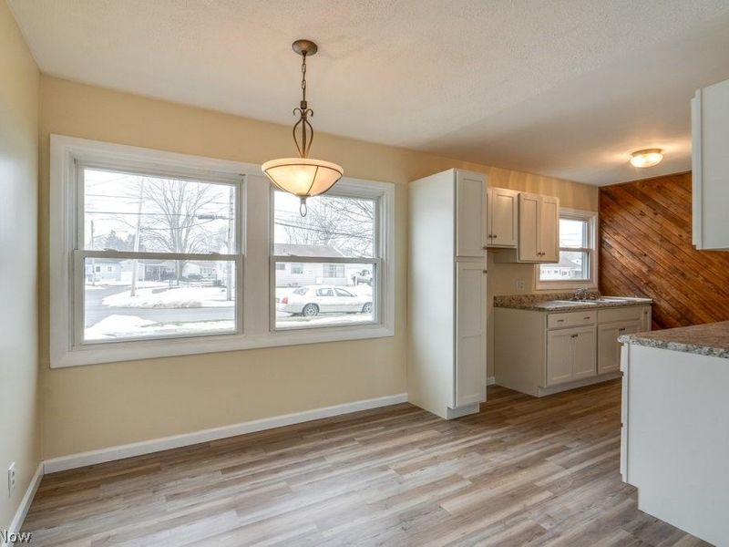 1203 Sarlson Avenue, Akron, OH 44314 Photo 12