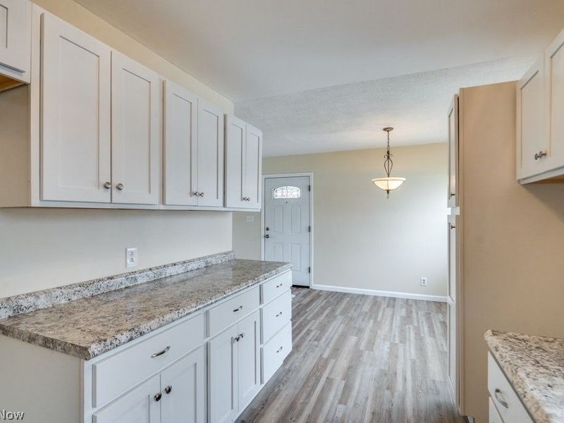 1203 Sarlson Avenue, Akron, OH 44314 Photo 18