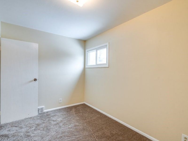 1203 Sarlson Avenue, Akron, OH 44314 Photo 27