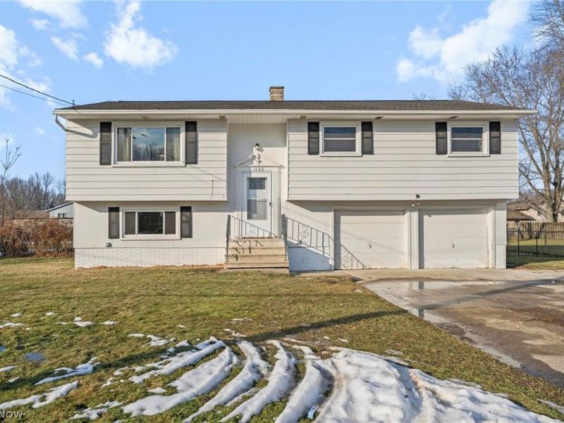 1088 Novak Road, Grafton, OH 44044 Photo 1