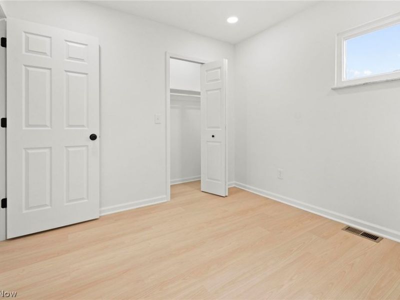 26938 Southwood Lane, Olmsted Township, OH 44138 Photo 14