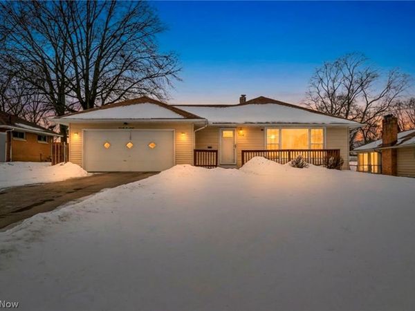 7590 Hoertz Road, Parma, OH 44134