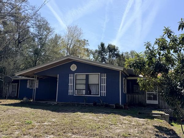 9796 NW 59th Pl, Chiefland, FL 32626