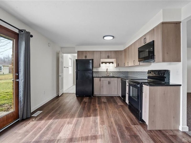 17 Lawndale Court, West Milton, OH 45383 Photo 10