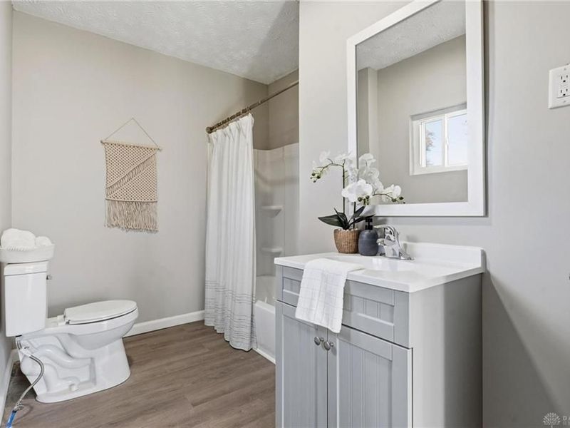 1568 Wolf Road, West Alexandria, OH 45381 Photo 10