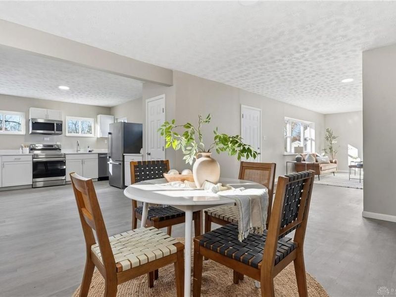 1568 Wolf Road, West Alexandria, OH 45381 Photo 12