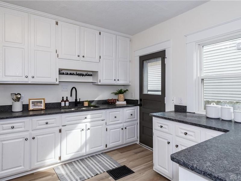 431 Triangle Avenue, Oakwood, OH 45419 Photo 19