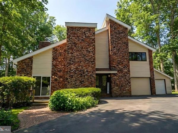 111 CHESTERFIELD COURT, LOCUST GROVE, VA 22508