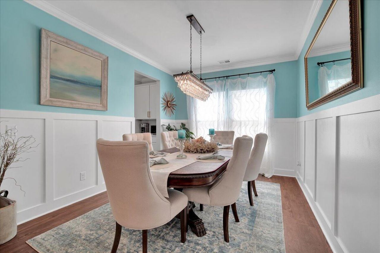 486 Fox Sparrow Court Photo 11