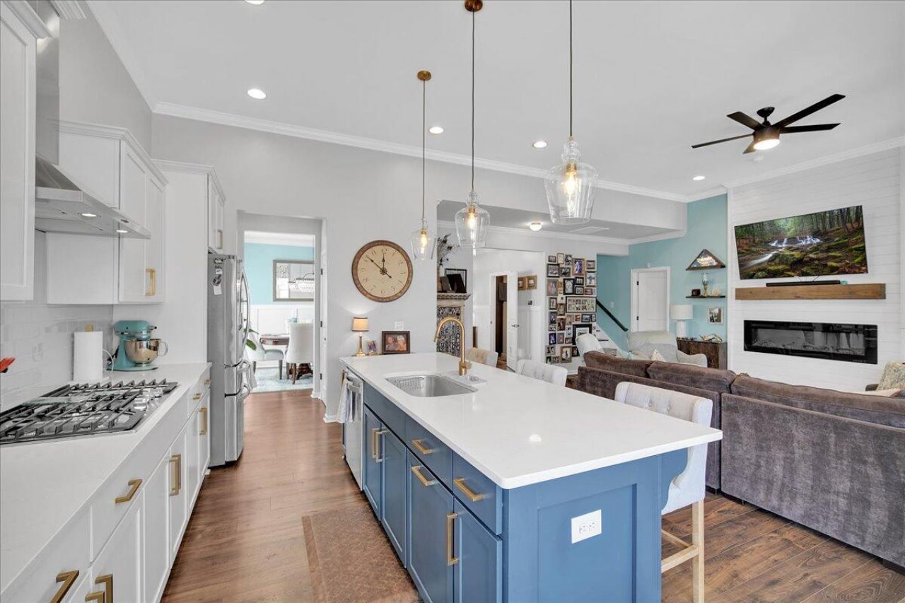 486 Fox Sparrow Court Photo 15