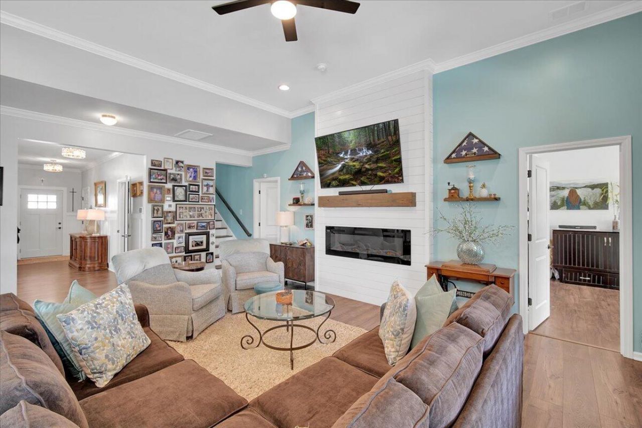 486 Fox Sparrow Court Photo 20