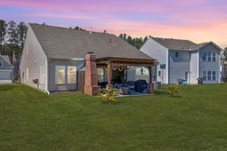 486 Fox Sparrow Court photo 4