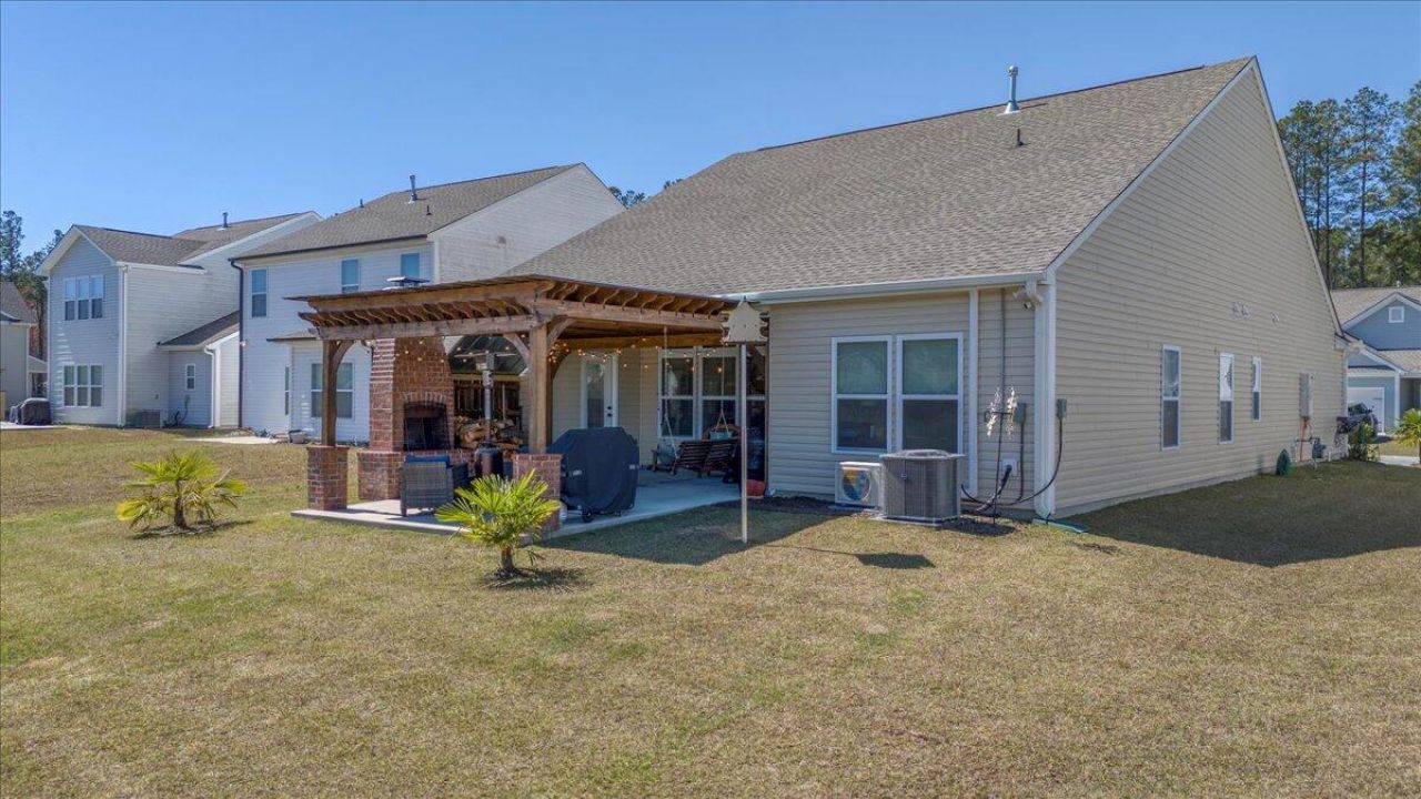 486 Fox Sparrow Court Photo 38