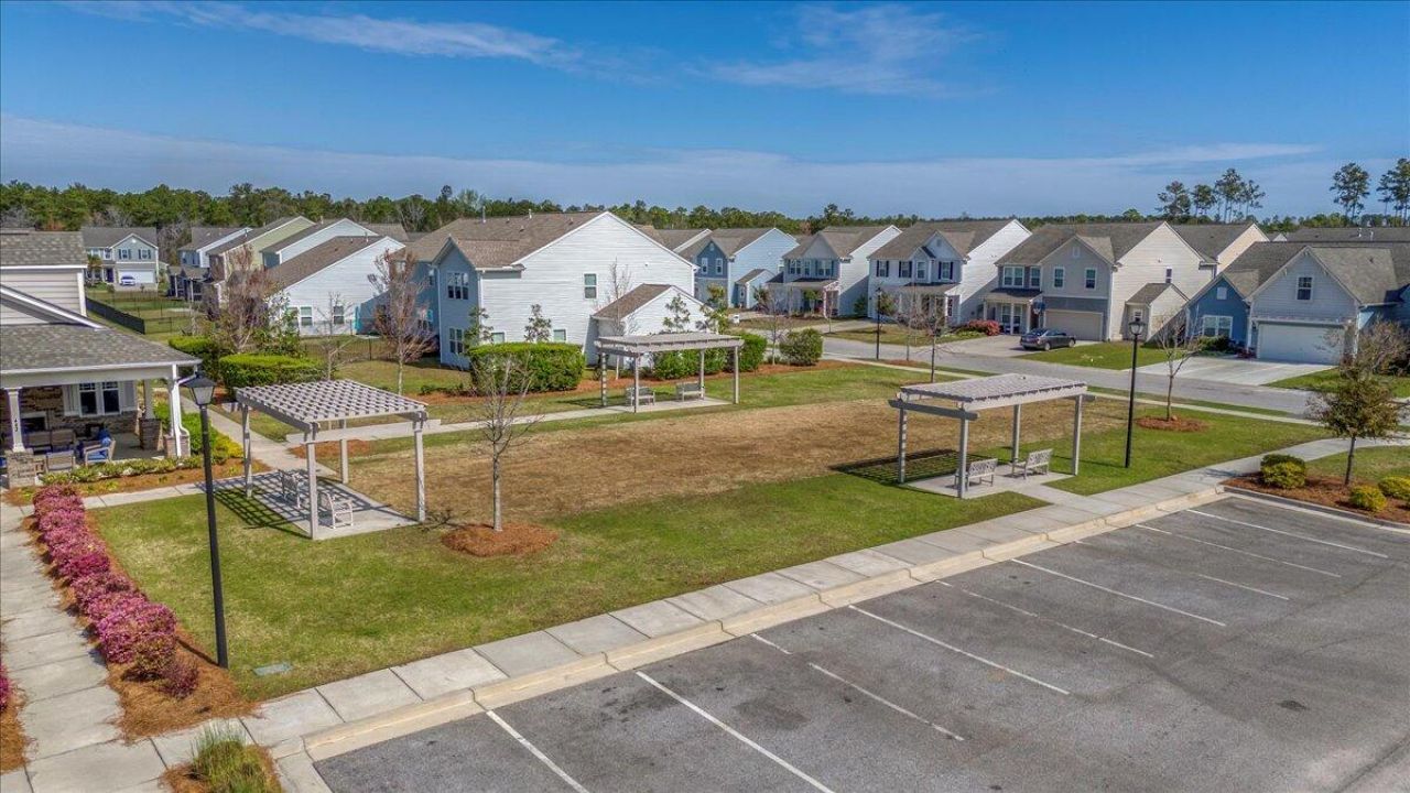 486 Fox Sparrow Court Photo 46