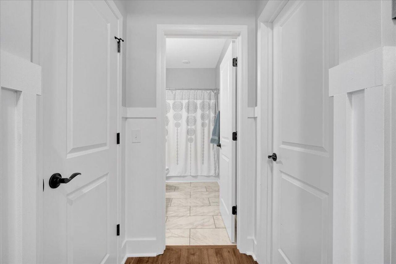 486 Fox Sparrow Court Photo 6