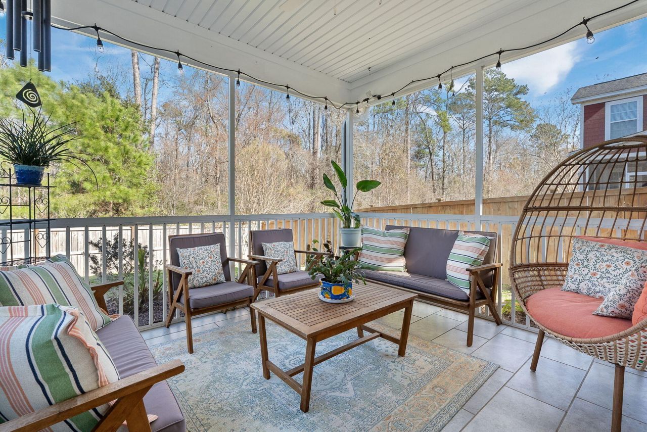 8537 Majestic Street Photo 32