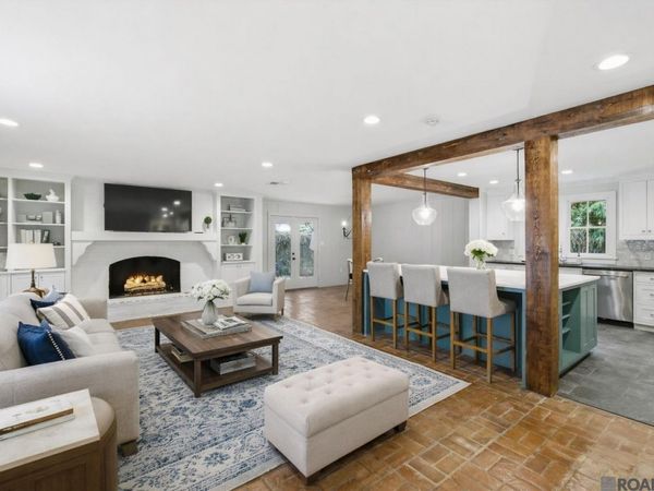 2424 Broussard St, Baton Rouge, LA 70808