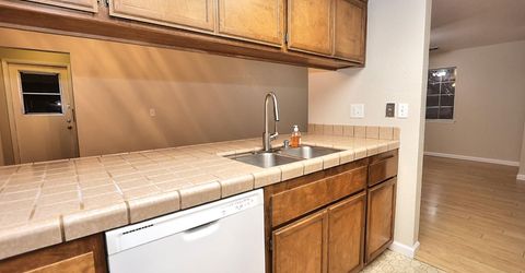 1460 Hickory St, Roseville, CA 95678 Photo