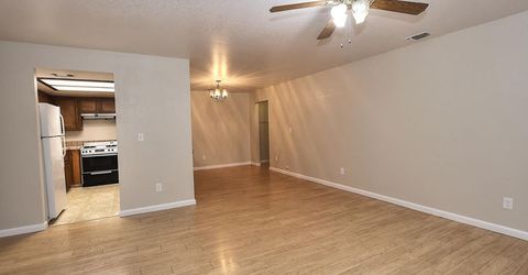 1460 Hickory St, Roseville, CA 95678 Photo