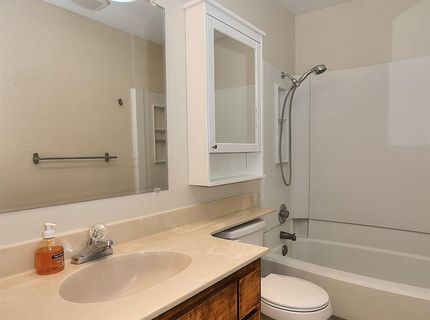 1460 Hickory St, Roseville, CA 95678 Photo