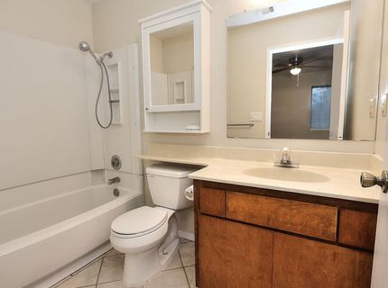 1460 Hickory St, Roseville, CA 95678 Photo