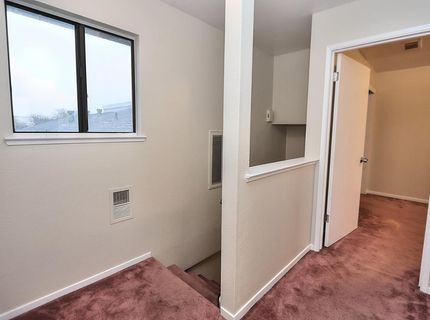 1460 Hickory St, Roseville, CA 95678 Photo