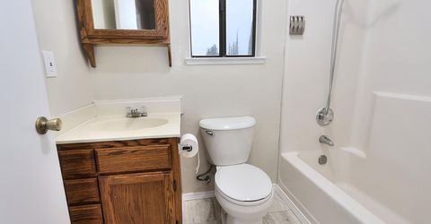 1460 Hickory St, Roseville, CA 95678 Photo