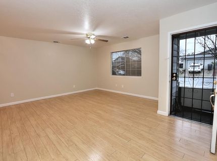 1460 Hickory St, Roseville, CA 95678 Photo