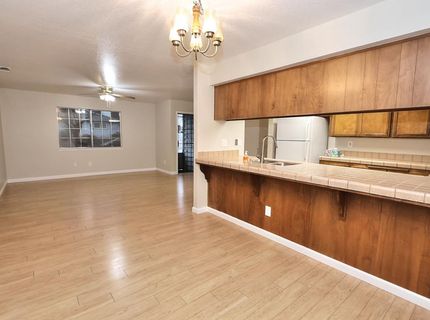 1460 Hickory St, Roseville, CA 95678 Photo
