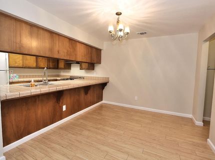 1460 Hickory St, Roseville, CA 95678 Photo
