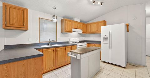 96 Welcome Ave, Concord, CA 94518 Photo