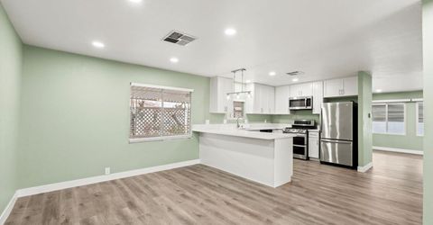 4923 Gardendell Rd, Sacramento, CA 95834 Photo