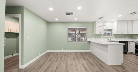 4923 Gardendell Rd, Sacramento, CA 95834 Photo