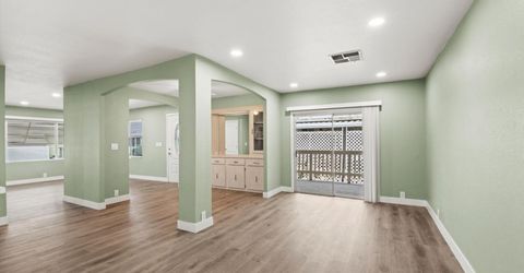4923 Gardendell Rd, Sacramento, CA 95834 Photo