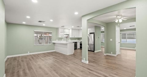 4923 Gardendell Rd, Sacramento, CA 95834 Photo